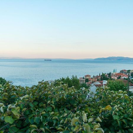 Premium Apartment With Beautiful Sea View, Short Walk To The Sea Opatija Dış mekan fotoğraf