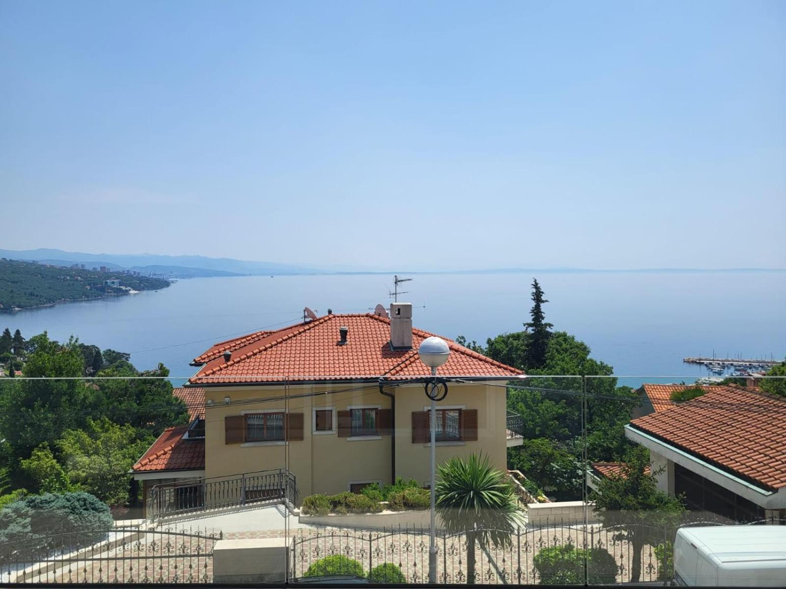 Premium Apartment With Beautiful Sea View, Short Walk To The Sea Opatija Dış mekan fotoğraf