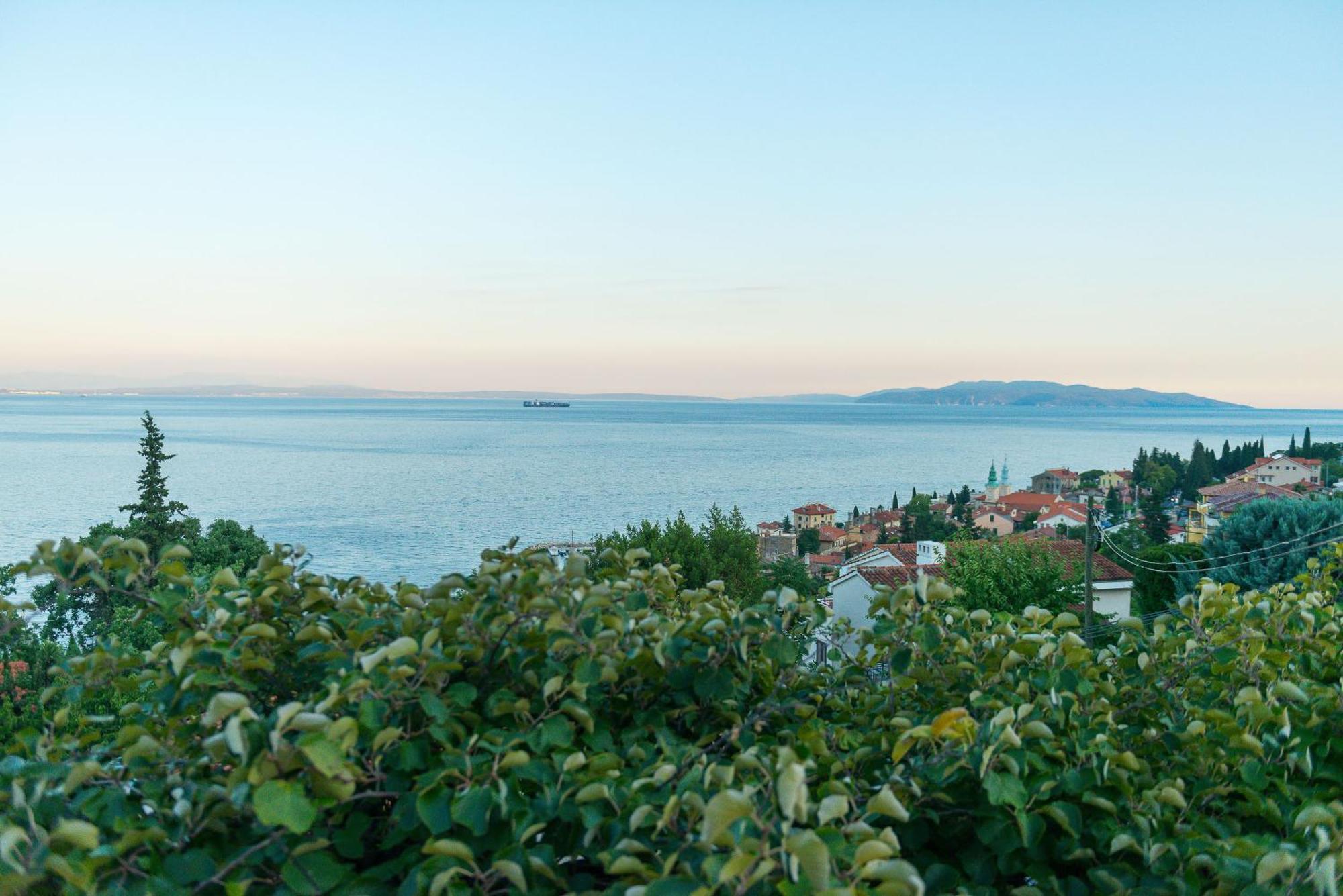 Premium Apartment With Beautiful Sea View, Short Walk To The Sea Opatija Dış mekan fotoğraf